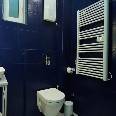 Apartment Magic With Jaccuzzi And Sauna Belgrade