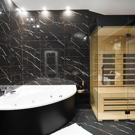 Magic With Jaccuzzi And Sauna Belgrade