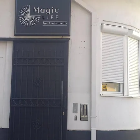 Apartment Magic With Jaccuzzi And Sauna Belgrade